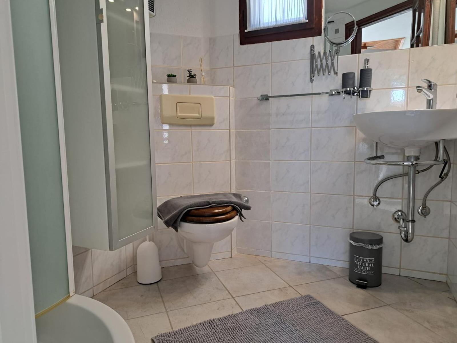 Villa Apartments Oliva Seget Vranjica Luaran gambar