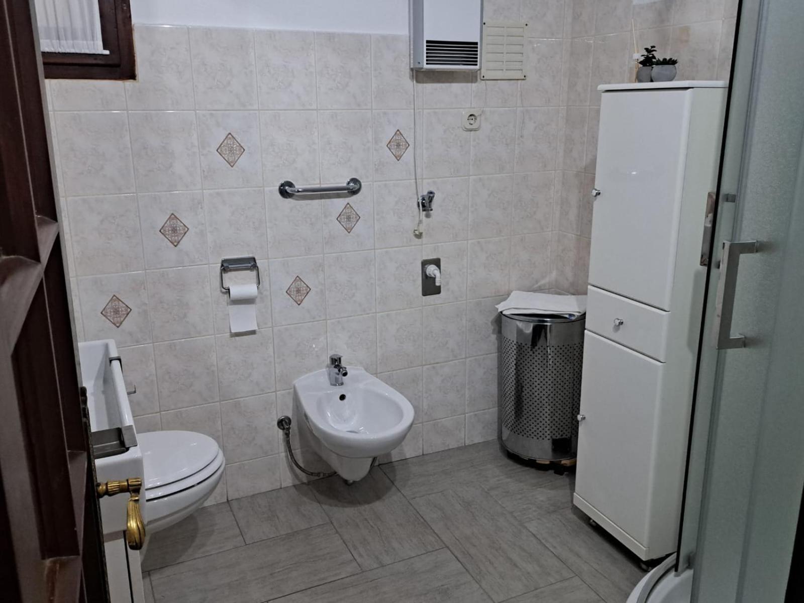 Villa Apartments Oliva Seget Vranjica Luaran gambar